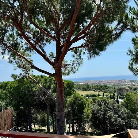 Casa De Madera Con Piscina Y Vistas Al Mar 피네다데마르