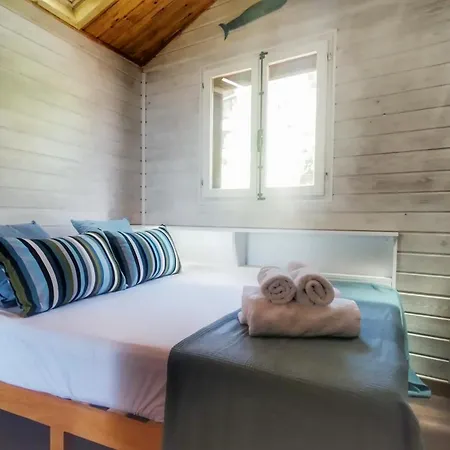 Casa De Madera Con Piscina Y Vistas Al Mar 빌라