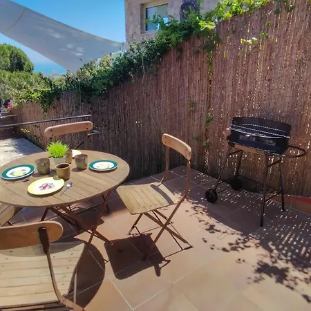 Villa Casa De Madera Con Piscina Y Vistas Al Mar Pineda de Mar
